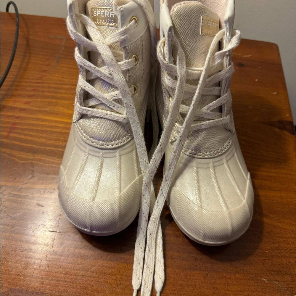Sperry Cream Lace-Up Duck Boots